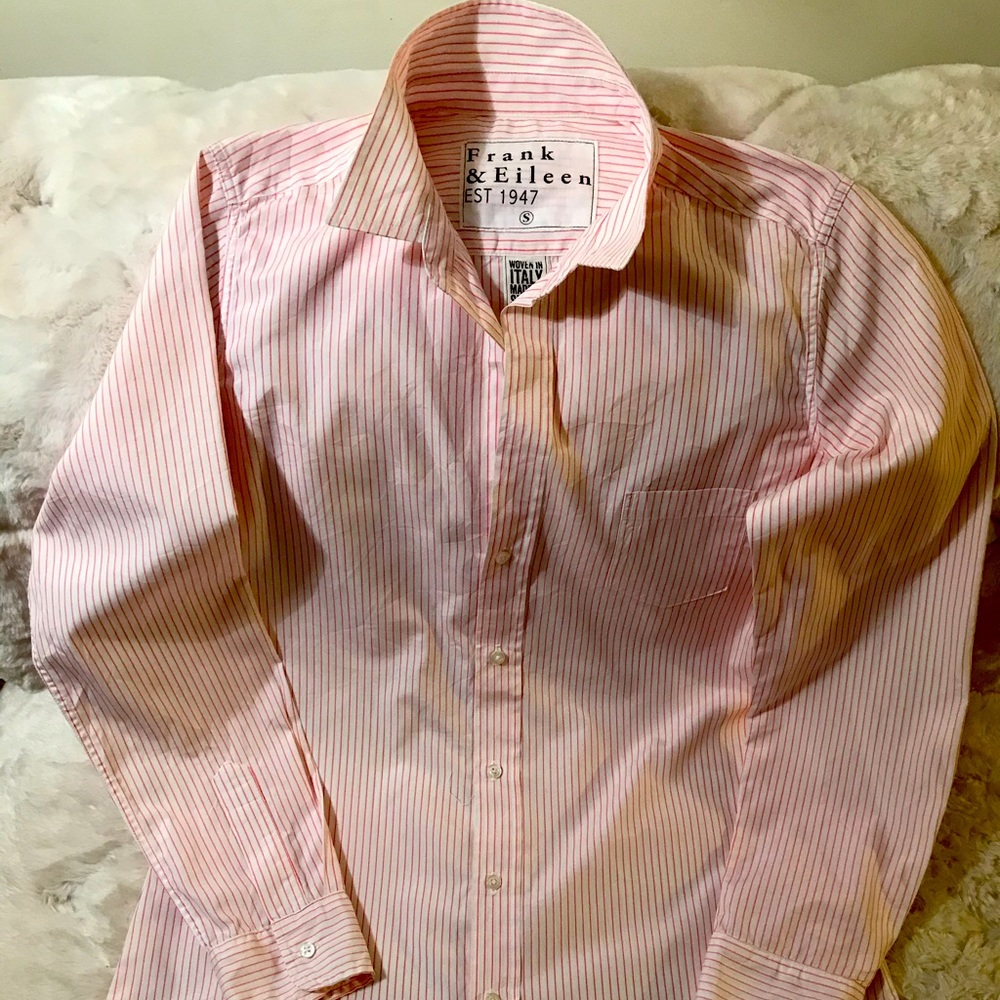Womens Pin Stripe long sleeve blouse, Small